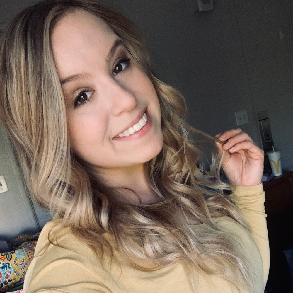 Meet your Posher, Brittany